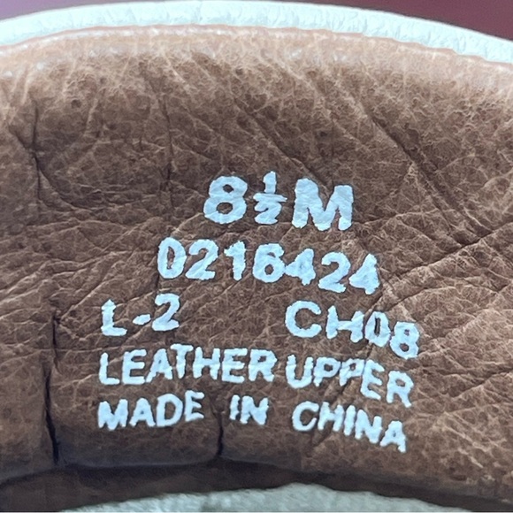 SPERRY leather classic boat shoes, white/cream and brown color - Picture 10 of 16